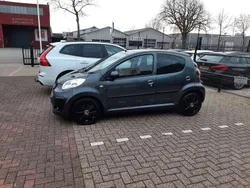 Grijs Gebruikt 2014 Citroën C1 Attraction Hatchback | € 5.000 (Iets duurder)