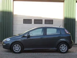 Grijs Gebruikt 2014 Fiat Punto Street Hatchback | € 5.950 (Eerlijke prijs)