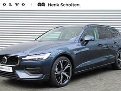Blauw Nieuw 2025 Volvo V60 Stationwagen | € 55.144