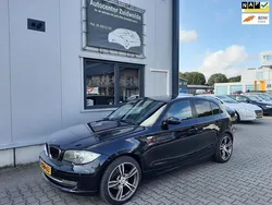 Zwart Gebruikt 2007 BMW 116 Executive Hatchback | € 2.949 (Eerlijke prijs)