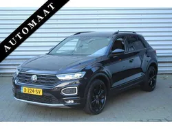 Zwart, metallic lak Gebruikt 2020 VW T-Roc Sport SUV | € 22.950 (Eerlijke prijs)