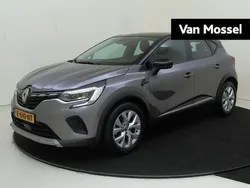 Grijs Gebruikt 2020 Renault Captur Intens SUV | € 17.440 (Iets duurder)