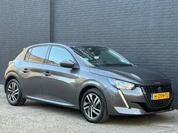 Grijs Gebruikt 2020 Peugeot 208 Allure Hatchback | € 11.495 (Eerlijke prijs)