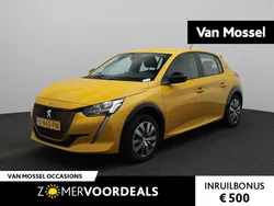 Geel Gebruikt 2023 Peugeot e-208 Active Hatchback | € 21.900 (Eerlijke prijs)