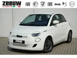 Wit Gebruikt 2022 Fiat 500e Comfort Hatchback | € 18.450 (Eerlijke prijs)