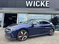 Blauw Gebruikt 2022 VW Golf VIII GTE Hatchback | € 26.900 (Goede deal)