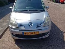 Zilver Gebruikt 2008 Renault Grand Modus Dynamique MPV | € 3.750 (Iets duurder)