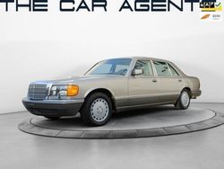 Beige Gebruikt 1985 Mercedes S560 Sedan | € 16.750