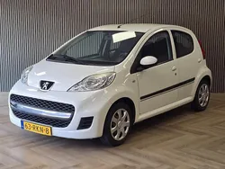 Wit Gebruikt 2011 Peugeot 107 Hatchback | € 3.995 (Eerlijke prijs)