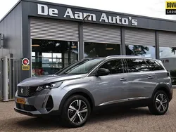 Grijs Gebruikt 2024 Peugeot 5008 GTi MPV | € 31.900 (Goede deal)