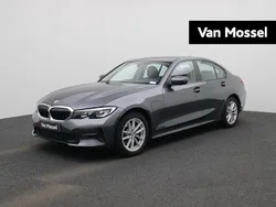 Grijs Gebruikt 2021 BMW 320e Basis Sedan | € 27.900 (Eerlijke prijs)