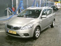 Goud Gebruikt 2010 Kia Ceed Stationwagen | € 3.250 (Eerlijke prijs)