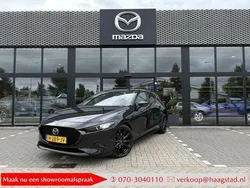 Jet black metallic Gebruikt 2020 Mazda 3 Edition Hatchback | € 19.750 (Goede deal)