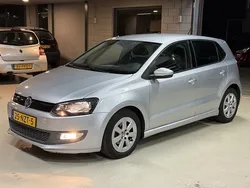 Grijs Gebruikt 2011 VW Polo Hatchback | € 3.100 (Goede deal)