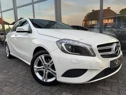 Wit Gebruikt 2014 Mercedes A180 Ambition Hatchback | € 13.450 (Eerlijke prijs)