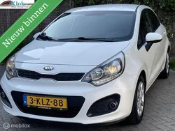 Wit Gebruikt 2013 Kia Rio Hatchback | € 4.950 (Eerlijke prijs)