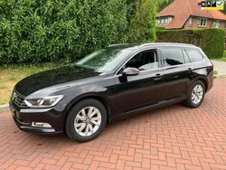 Zwart Gebruikt 2016 VW Passat Stationwagen | € 9.995 (Super prijs)