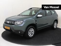 Grijs Gebruikt 2023 Dacia Duster Expression SUV | € 20.940 (Iets duurder)