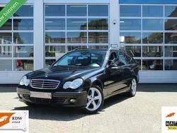 Zwart Gebruikt 2006 Mercedes 200 Avantgarde Stationwagen | € 2.445 (Eerlijke prijs)