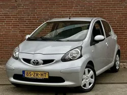 Grijs Gebruikt 2008 Toyota Aygo Hatchback | € 2.950 (Eerlijke prijs)