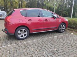 Rood Gebruikt 2012 Peugeot 3008 MPV | € 4.690 (Goede deal)