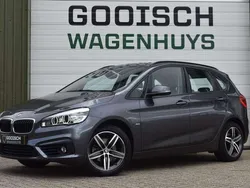 Grijs Gebruikt 2017 BMW 218 Active Tourer Executive MPV | € 14.400 (Super prijs)