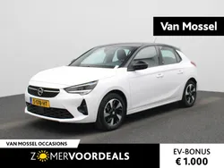 Wit Gebruikt 2023 Opel Corsa-e GS Line Hatchback | € 20.940 (Eerlijke prijs)