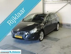 Grijs Gebruikt 2013 Volvo V60 Momentum Stationwagen | € 8.750 (Eerlijke prijs)
