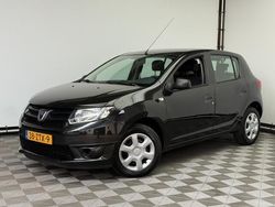 Zwart Gebruikt 2013 Dacia Sandero Ambiance Hatchback | € 5.375 (Eerlijke prijs)