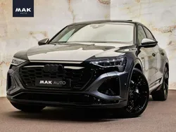 Grijs Gebruikt 2023 Audi Q8 e-tron Sport SUV | € 66.850 (Super prijs)