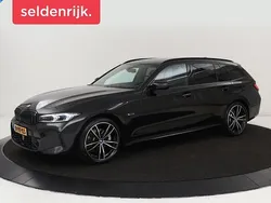 Zwart Gebruikt 2022 BMW 320 M Sport Stationwagen | € 32.900 (Iets duurder)