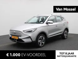 Grijs Gebruikt 2023 MG ZS Comfort Sedan | € 19.900 (Goede deal)