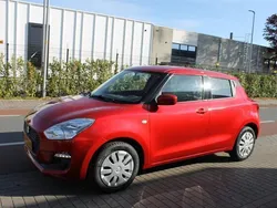 Rood Gebruikt 2018 Suzuki Swift Comfort Hatchback | € 11.999 (Eerlijke prijs)