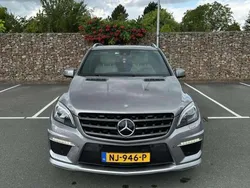 Grijs Gebruikt 2012 Mercedes ML63 AMG AMG SUV | € 31.000
