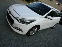 Wit Gebruikt 2016 Hyundai i20 Sedan | € 13.850 (Duur)