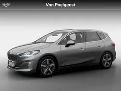 Grijs, metallic lak Nieuw 2025 BMW 220 Active Tourer Luxury Line MPV | € 60.003
