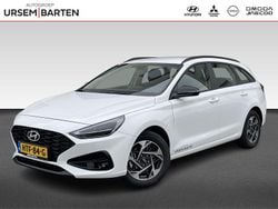 Atlas white (licht wit) Gebruikt 2025 Hyundai i30 Comfort Stationwagen | € 36.695