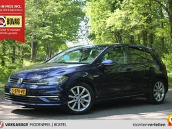 Blauw Gebruikt 2017 VW Golf VII Highline Hatchback | € 17.450 (Eerlijke prijs)