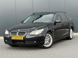 Zwart, metallic lak Gebruikt 2006 BMW 523 Stationwagen | € 4.995 (Eerlijke prijs)
