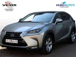 Grijs Gebruikt 2015 Lexus NX300h President Line SUV | € 25.750 (Goede deal)