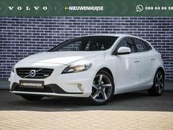 Wit Gebruikt 2015 Volvo V40 R-Design Stationwagen | € 14.694 (Iets duurder)