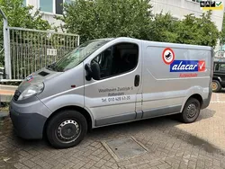 Grijs Gebruikt 2013 Opel Vivaro Van | € 2.990 (Eerlijke prijs)