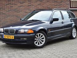 Blauw Gebruikt 1999 BMW 320 Stationwagen | € 1.949 (Eerlijke prijs)