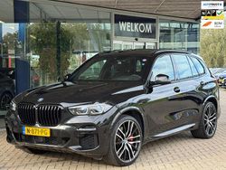 Zwart Gebruikt 2021 BMW X5 Executive SUV | € 54.945 (Eerlijke prijs)