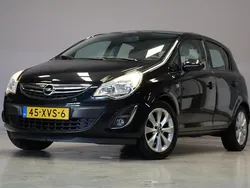 Zwart Gebruikt 2012 Opel Corsa Cosmo Hatchback | € 5.745 (Iets duurder)