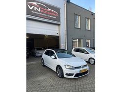 Wit Gebruikt 2015 VW Golf VII R-line Hatchback | € 12.950 (Eerlijke prijs)