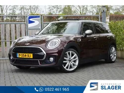 Rood Gebruikt 2016 Mini Cooper Clubman Business Stationwagen | € 14.250 (Iets duurder)