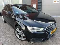 Zwart, metallic lak Gebruikt 2014 Audi A3 Sportback Ambition Hatchback | € 10.900 (Eerlijke prijs)