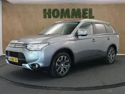 Grijs Gebruikt 2015 Mitsubishi Outlander P-HEV Edition SUV | € 11.645 (Goede deal)