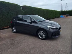 Grijs Gebruikt 2019 BMW 218 Executive MPV | € 16.950 (Super prijs)